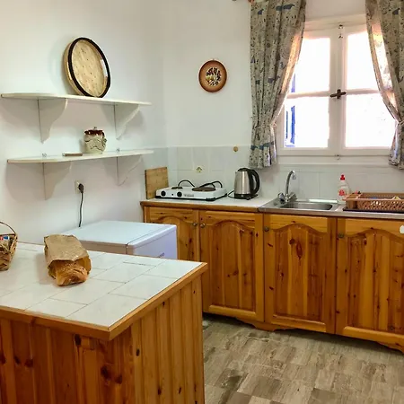 Kastri Guest house Emborios