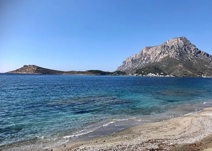 Kastri Konukevi Emborios