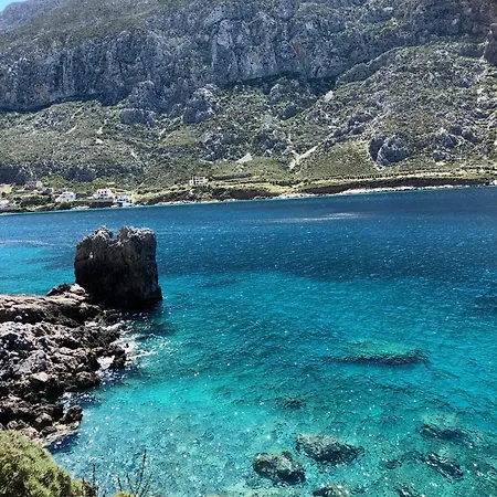 Гостевой дом Kastri Emborios